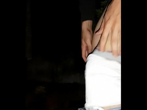 ❤️ Moj sosed je skočil na moj karantenski zid Seks pri nas ❌❤